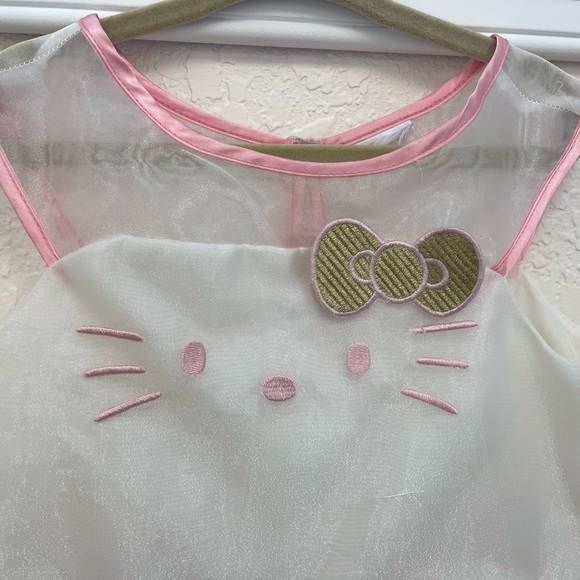 Hello Kitty Dress Size 4 - Picture 3 of 8